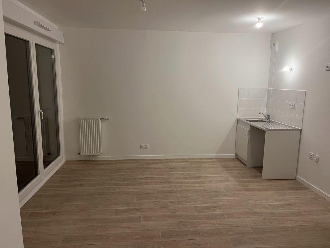 
                                                Location
                                                 Appartement 2 pièces à louer - Metro La Courneuve