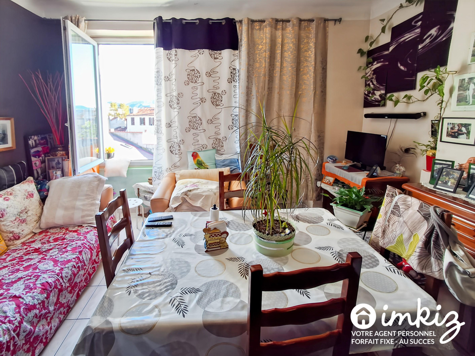 
                                                Vente
                                                 Appartement 2 pièces à proximité  parc 26ème cent.