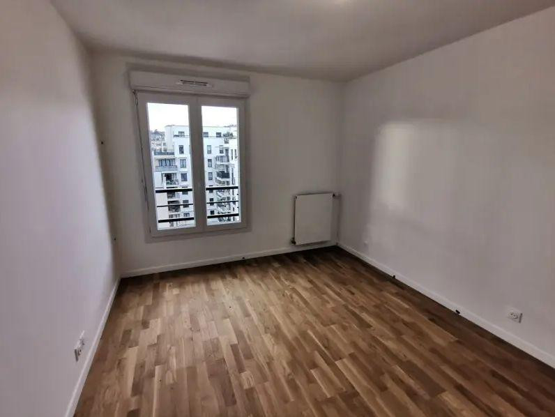 
                                                Location
                                                 Appartement 2 pièces à Suresnes