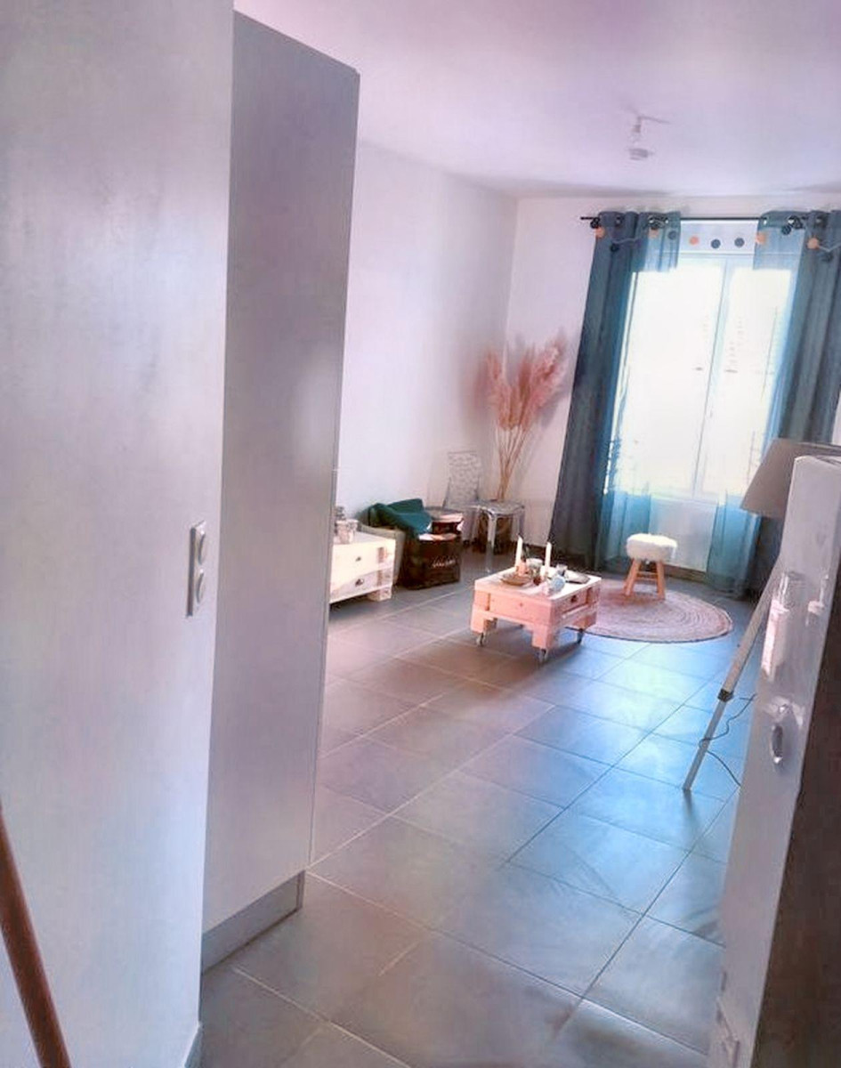 
                                                Location
                                                 Appartement 2 pièces à Villeurbanne