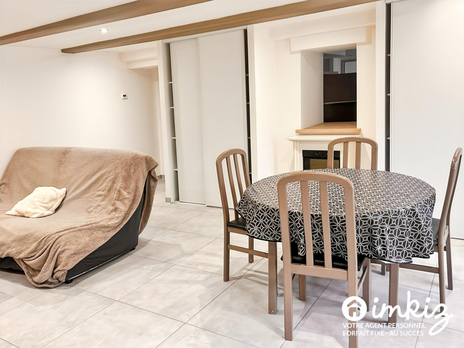 
                                                Vente
                                                 Appartement 2 pièces atypiques, entièrement rénove