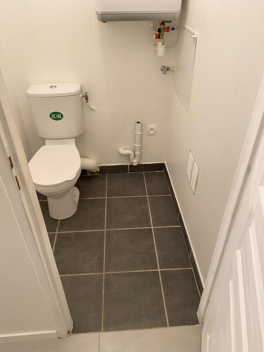 
                                                Location
                                                 Appartement 2 pièces au calme centre ville Orléans