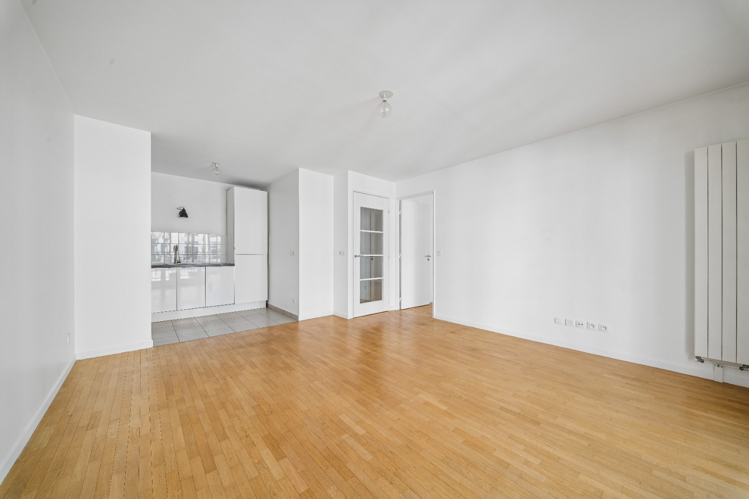 
                                                Vente
                                                 Appartement 2 pièces avec balcon - Suresnes