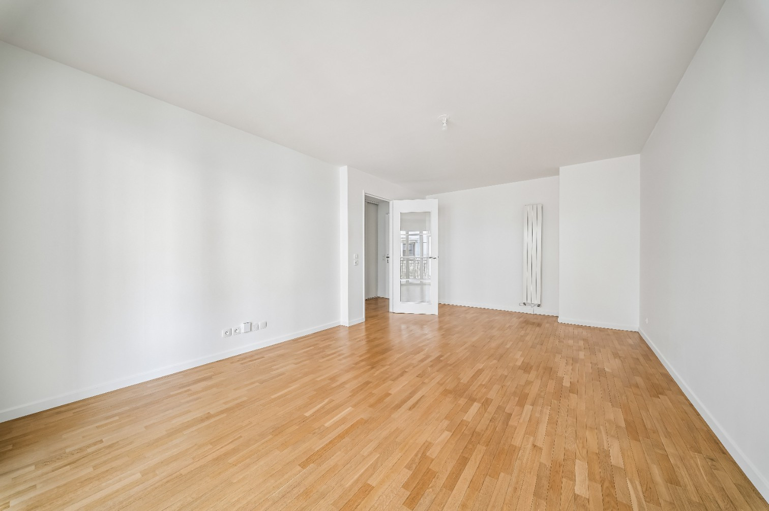 
                                                Vente
                                                 Appartement 2 pièces avec balcon - Suresnes