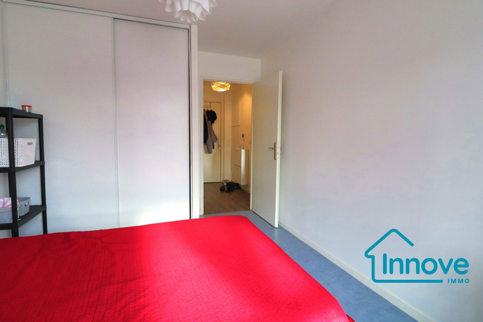 
                                                Vente
                                                 Appartement 2 pièces avec balcon Vitry sur Seine