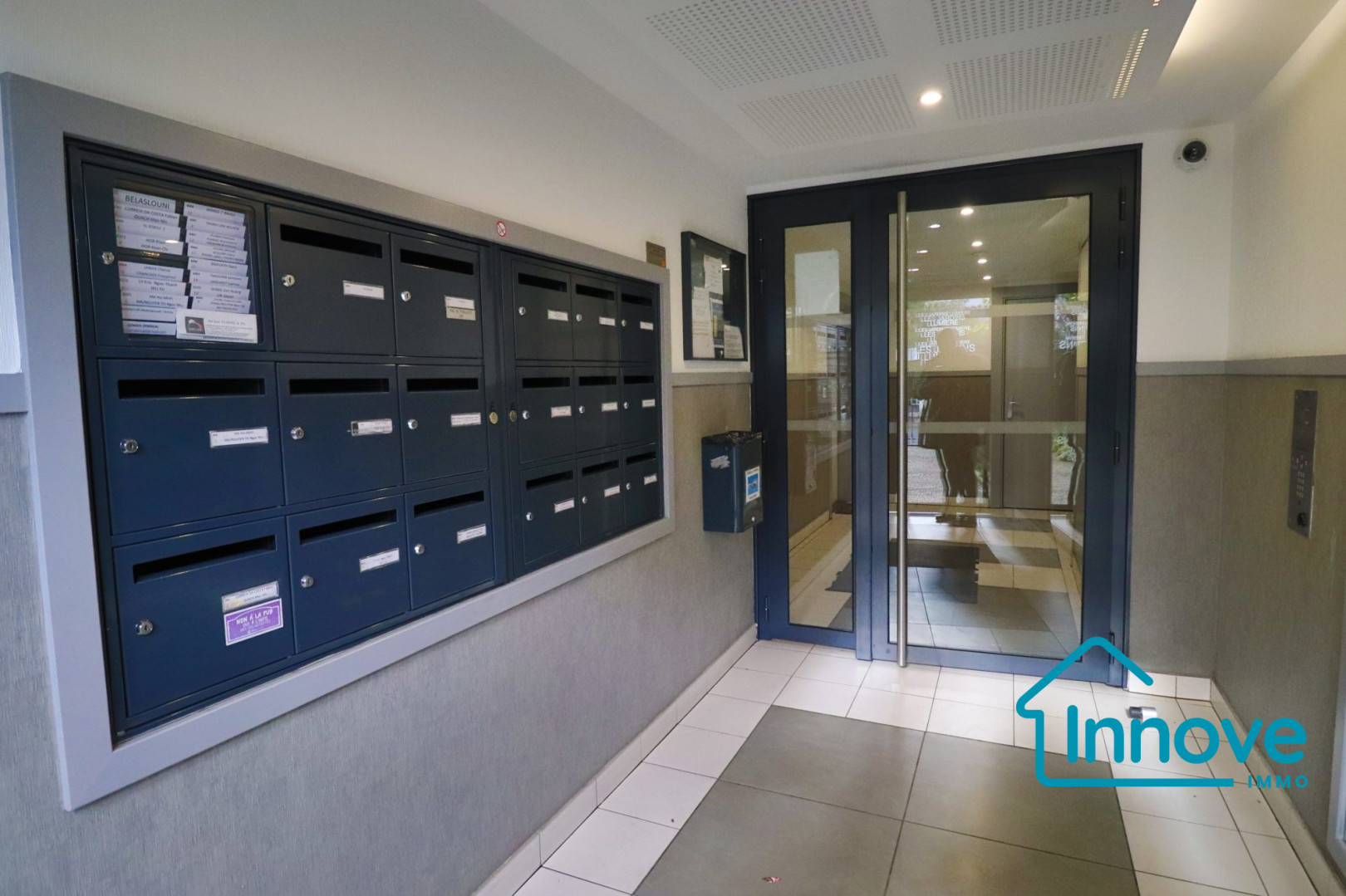 
                                                Vente
                                                 Appartement 2 pièces avec balcon Vitry sur Seine