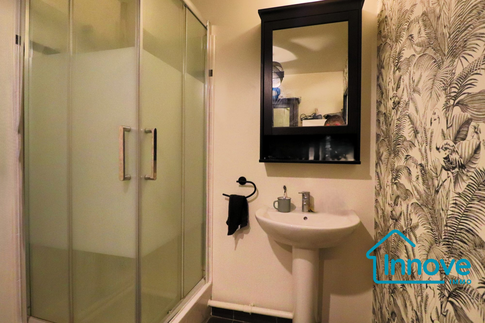 
                                                Vente
                                                 Appartement 2 pièces avec balcon Vitry sur Seine