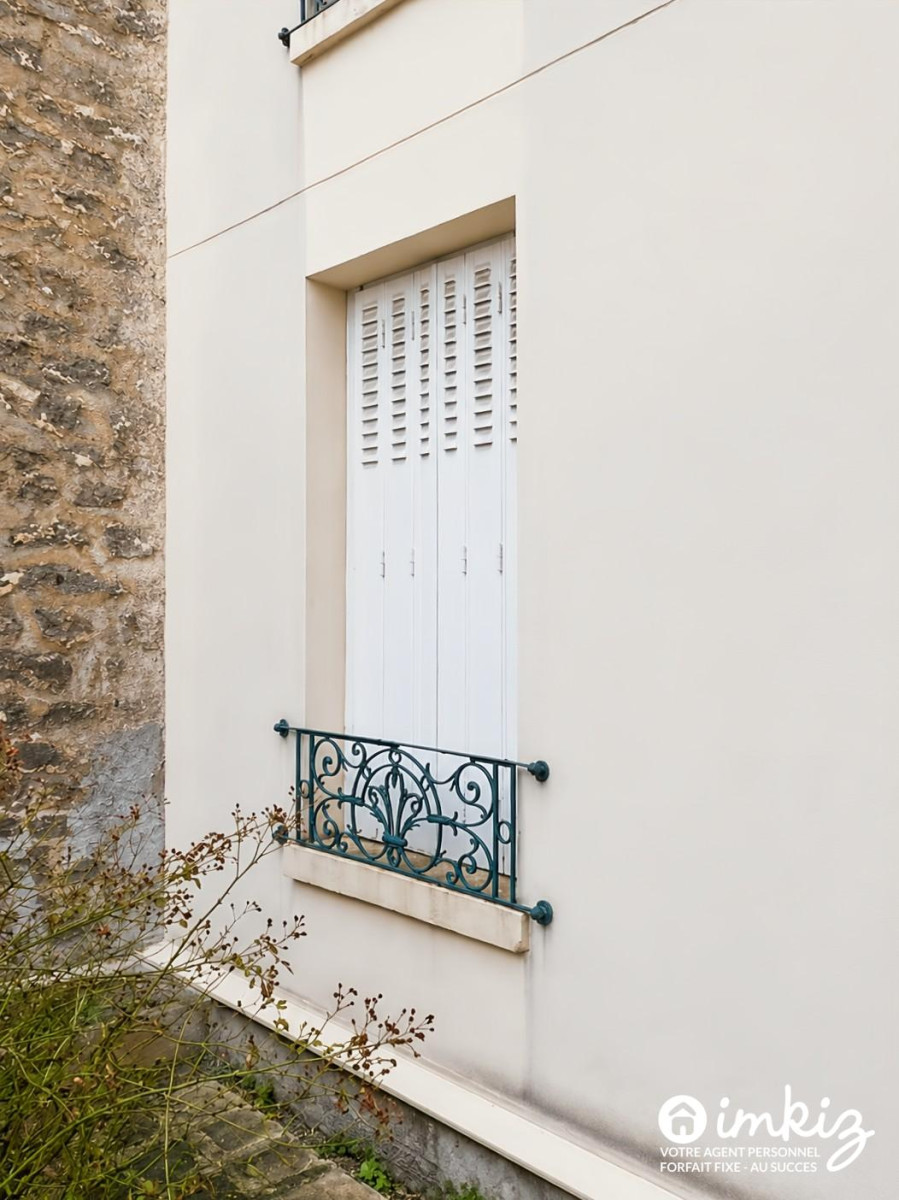 
                                                Vente
                                                 Appartement 2 pièces avec calme, vendu loué