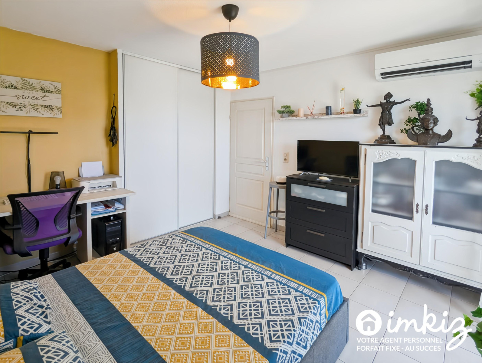 
                                                Vente
                                                 Appartement 2 pièces avec garage