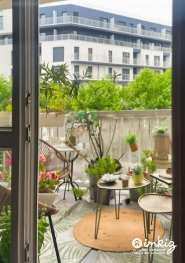 
                                                Vente
                                                 Appartement 2 pièces avec grand balcon cave et garage