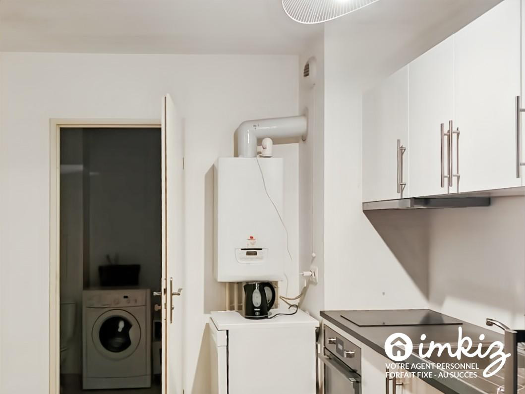 
                                                Vente
                                                 Appartement 2 pièces bien situé entièrement meublé