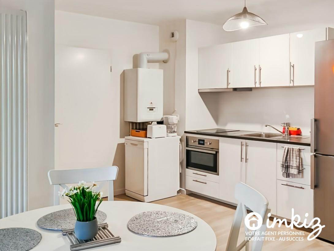 
                                                Vente
                                                 Appartement 2 pièces bien situé entièrement meublé