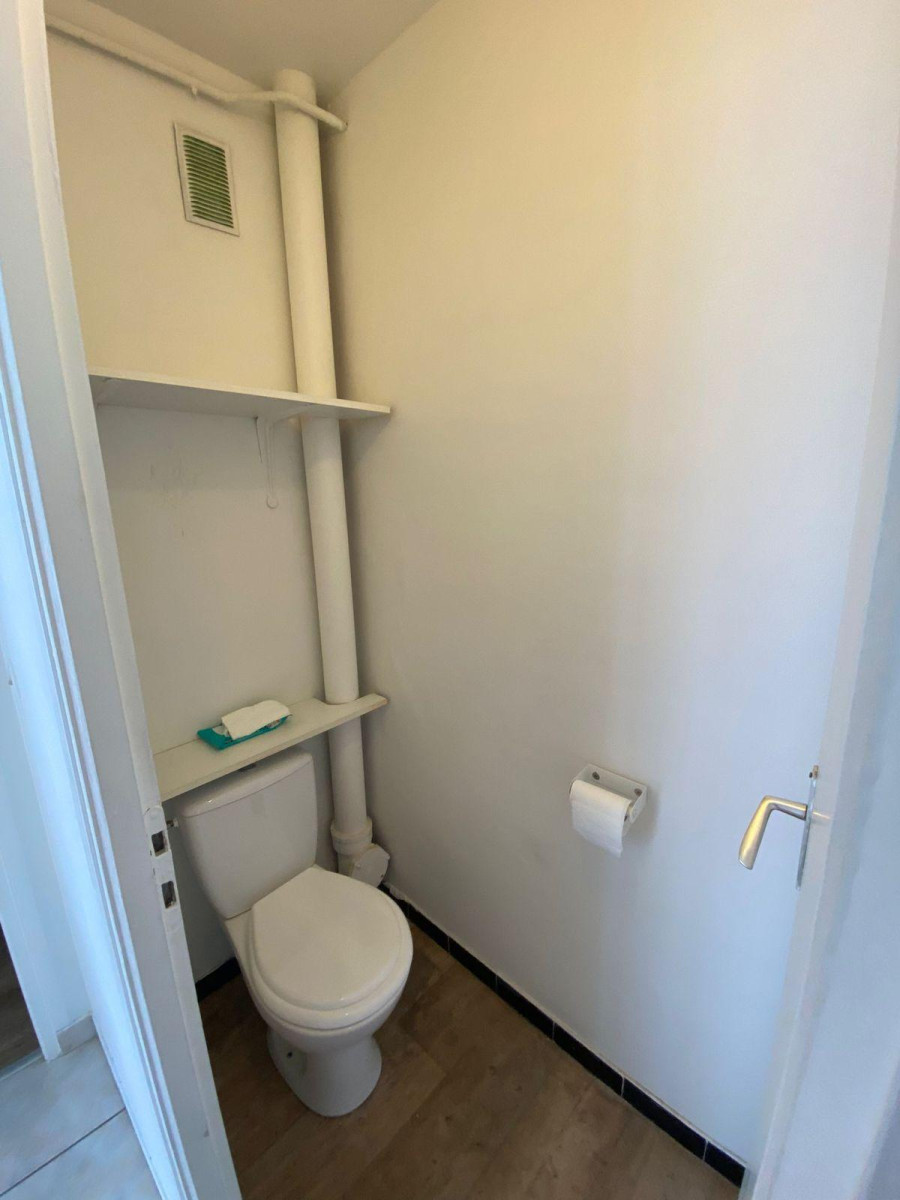 
                                                Location
                                                 Appartement 2 Pieces centre ville Maurepas