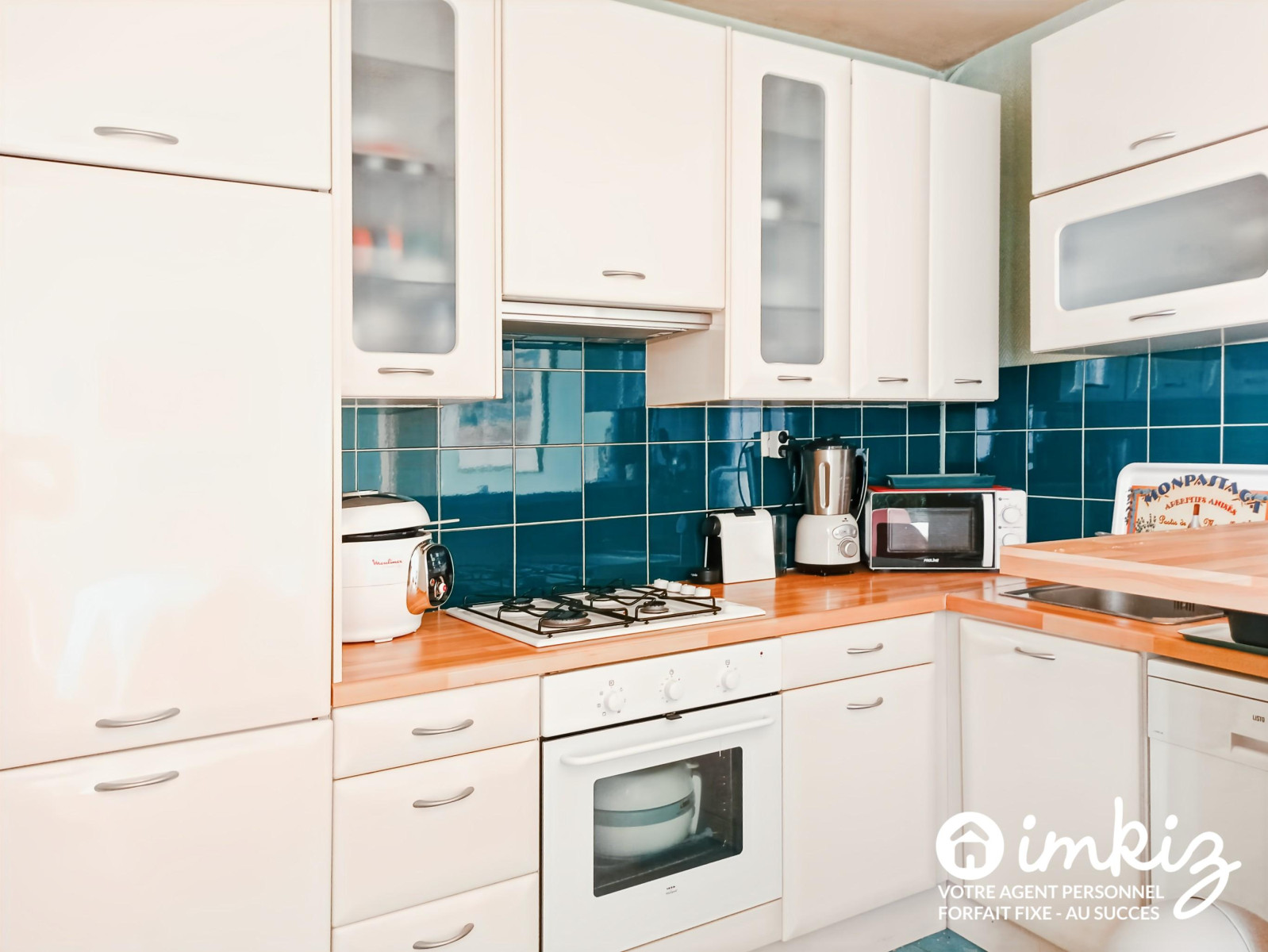 
                                                Vente
                                                 Appartement  2  pièces - chambre de bonne en sus
