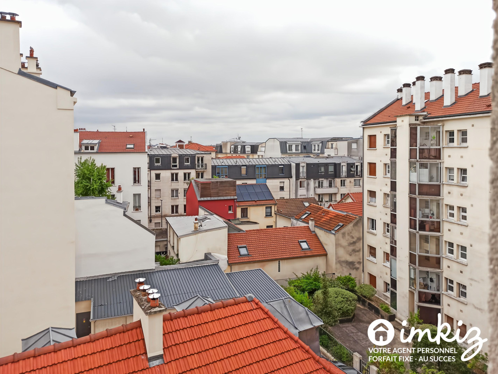 
                                                Vente
                                                 Appartement  2  pièces - chambre de bonne en sus