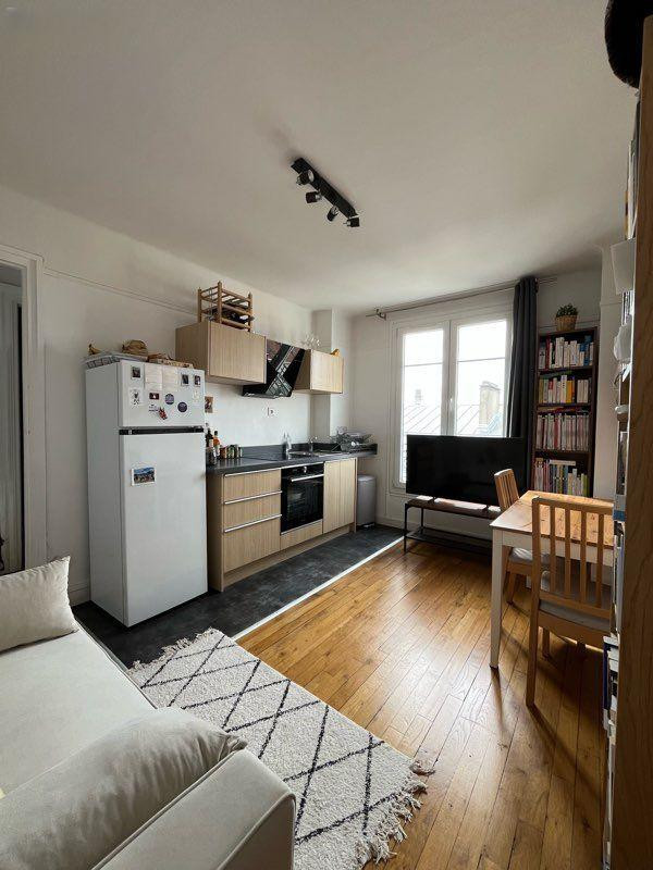 
                                                Location
                                                 Appartement 2 pièces Colombes Les Vallées