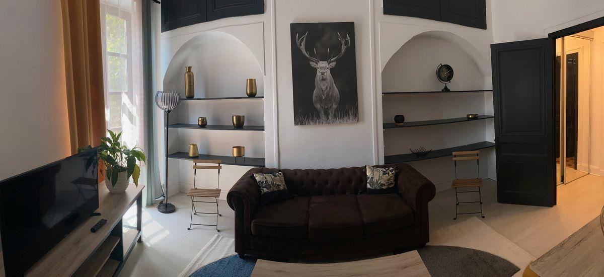 
                                                Location
                                                 Appartement 2 pièces cours Vitton