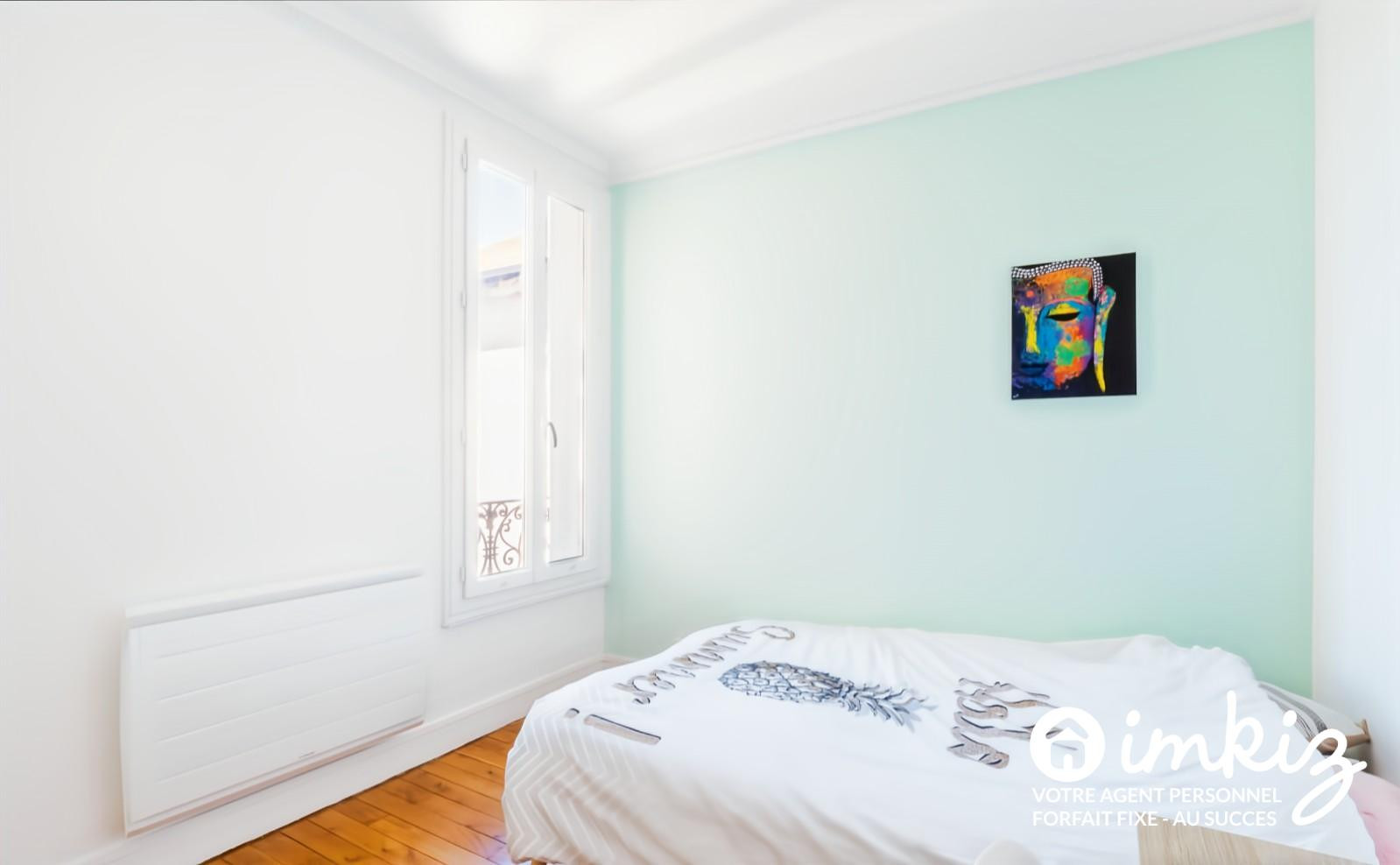 
                                                Vente
                                                 Appartement 2 pièces – Dernier étage