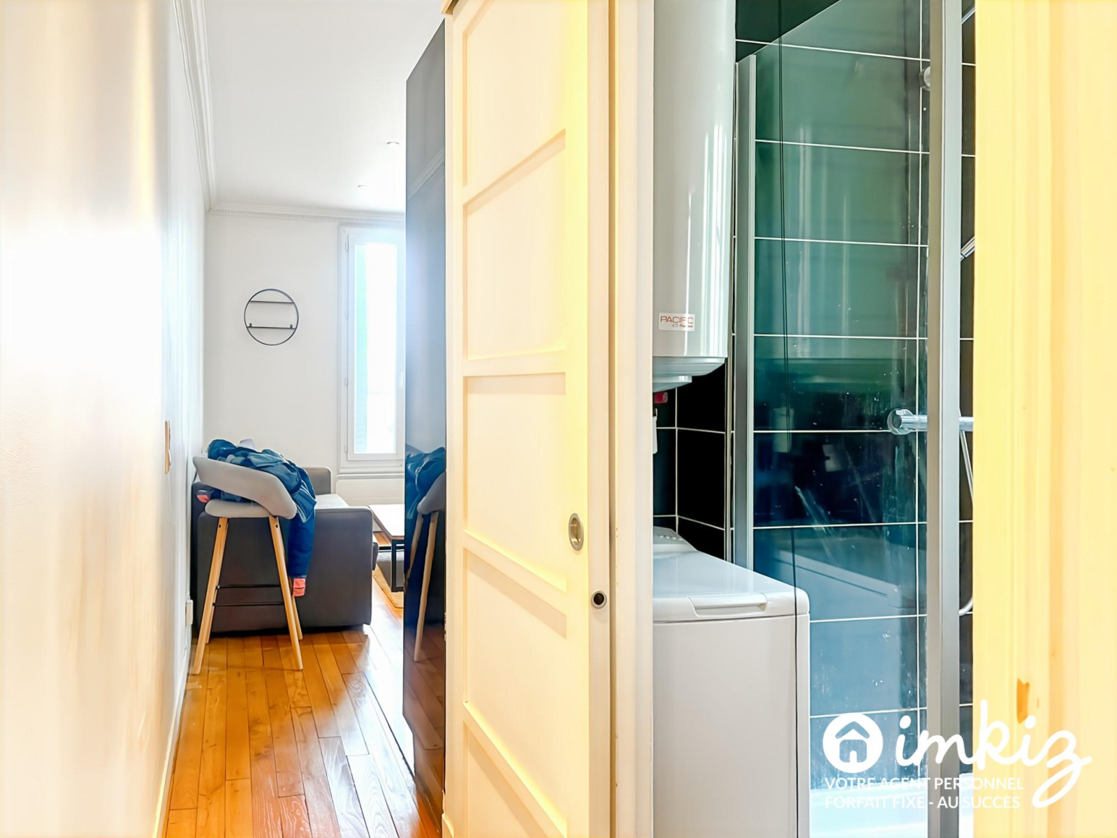 
                                                Vente
                                                 Appartement 2 pièces – Dernier étage