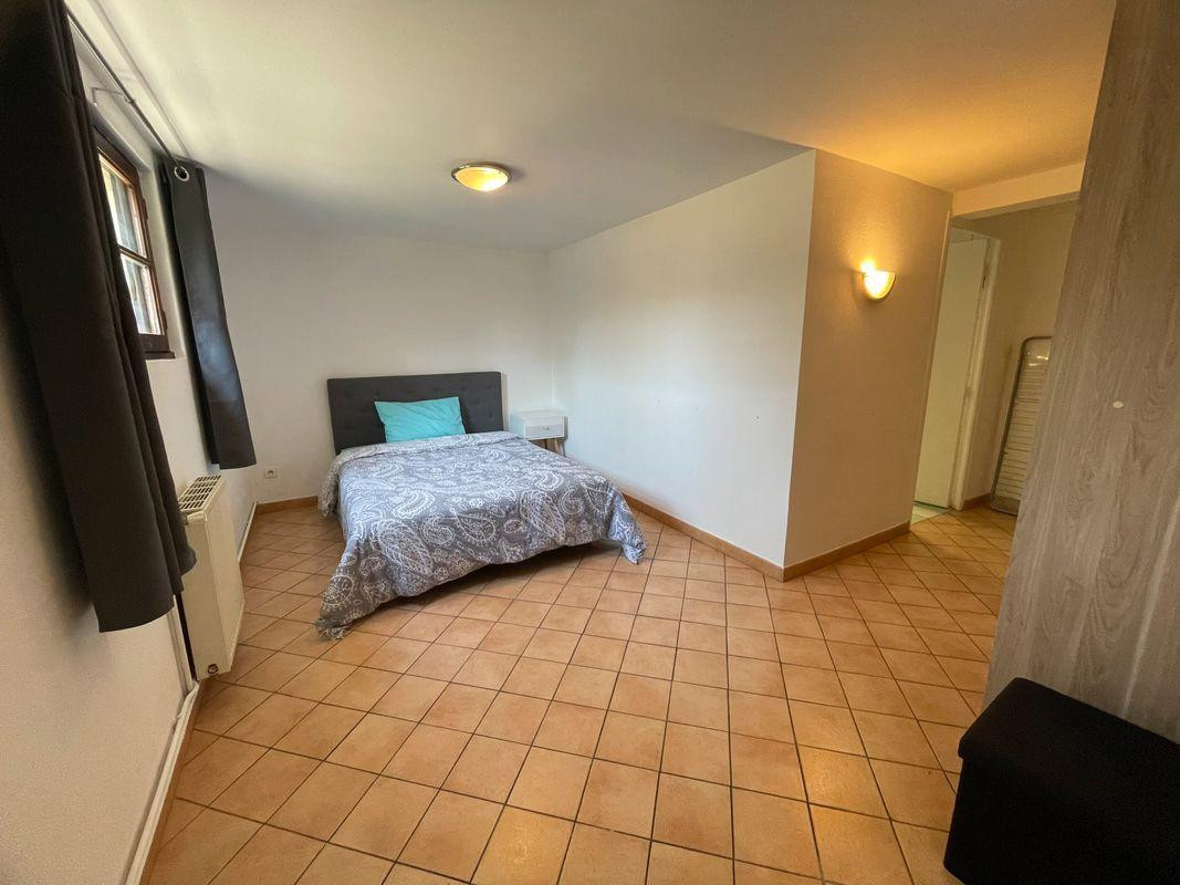 
                                                Location
                                                 Appartement 2 pièces en rez-de-jardin