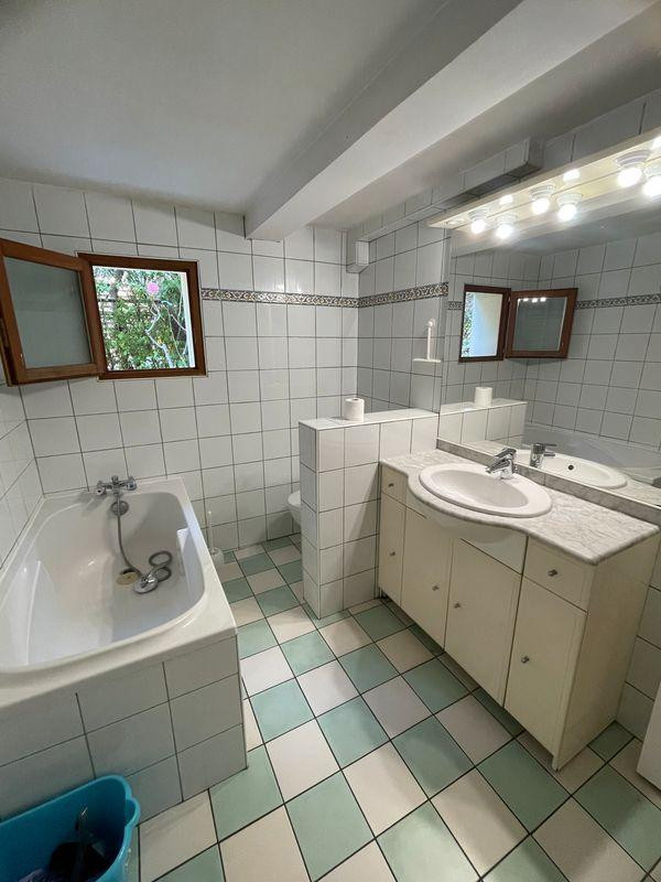 
                                                Location
                                                 Appartement 2 pièces en rez-de-jardin