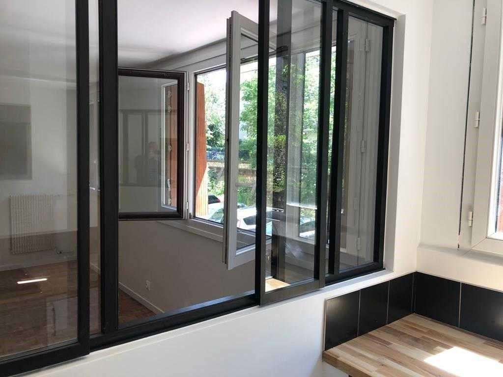 
                                                Location
                                                 Appartement 2 pièces entièrement rénové