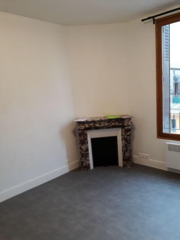 
                                                Location
                                                 Appartement 2 pieces gentilly