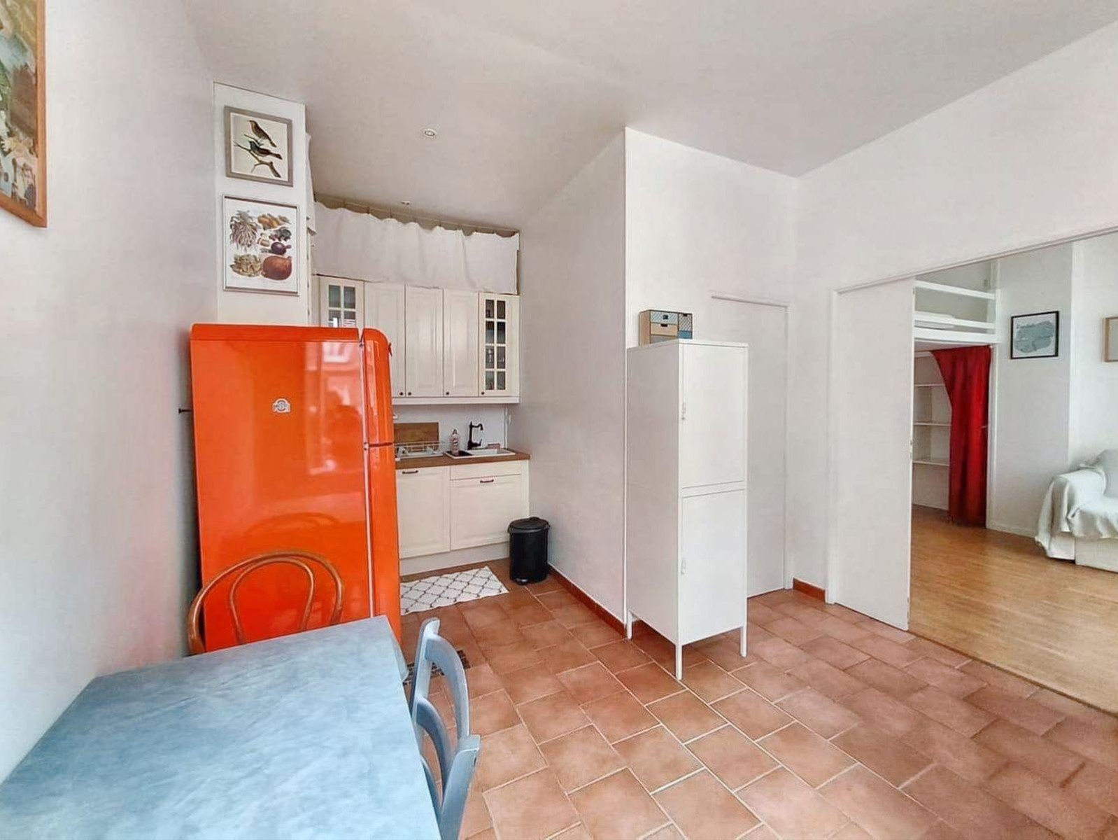 
                                                Location
                                                 Appartement 2 pièces meublé
