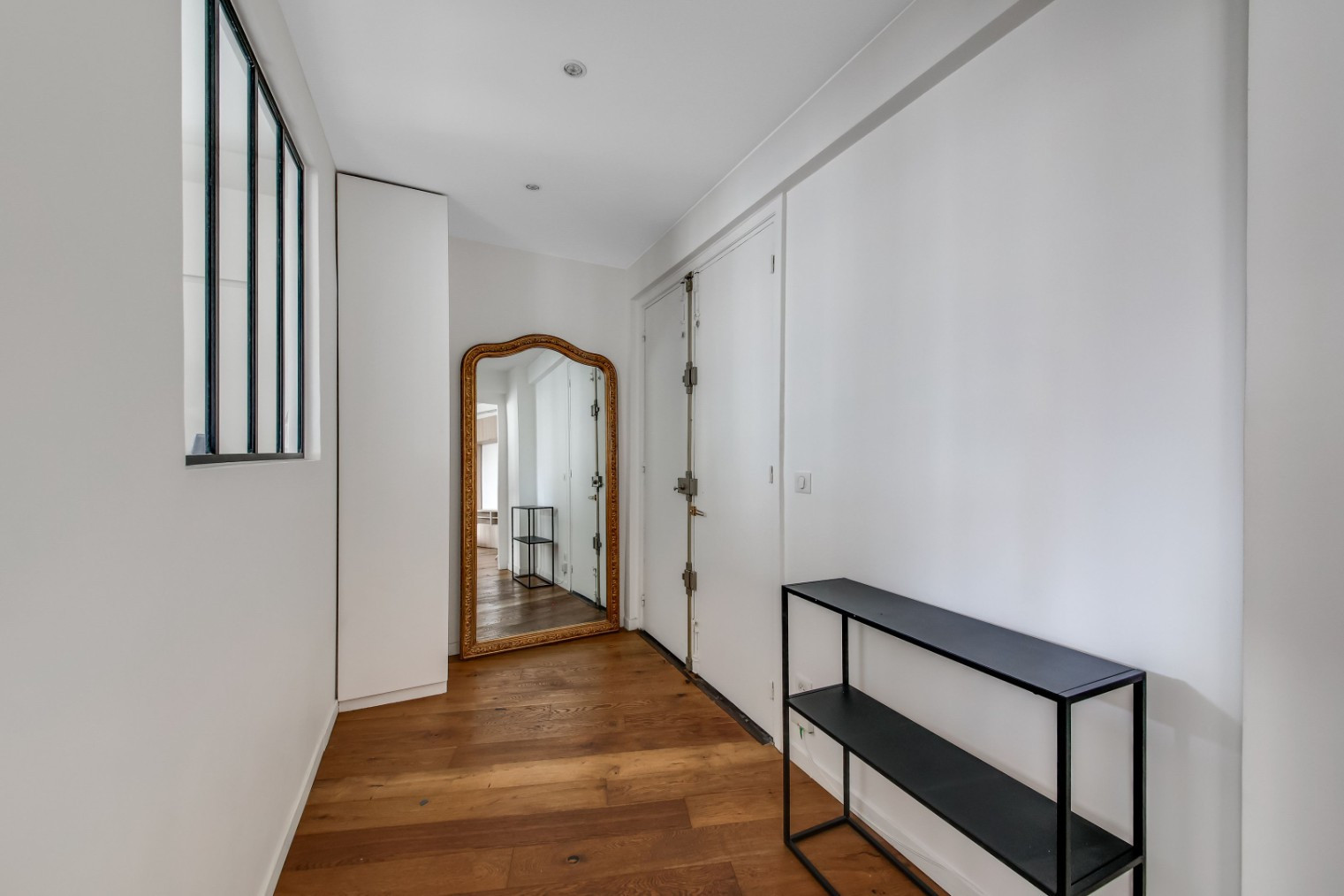 
                                                Location
                                                 Appartement 2 pièces meublé – Coeur de Passy
