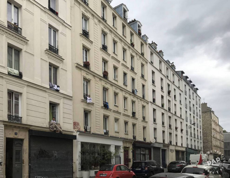 
                                                Location
                                                 Appartement 2 pièces meublé Paris 18