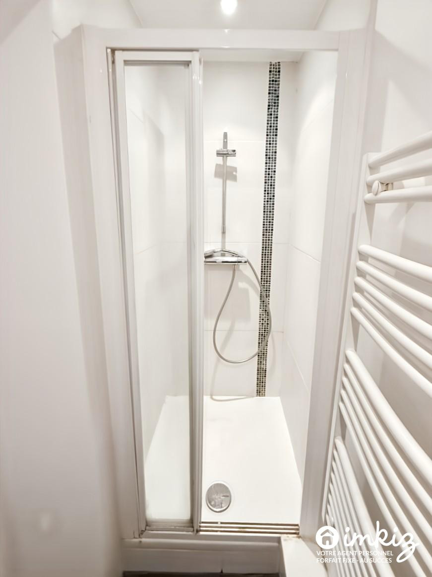 
                                                Vente
                                                 Appartement 2 pièces - Paris 12ème