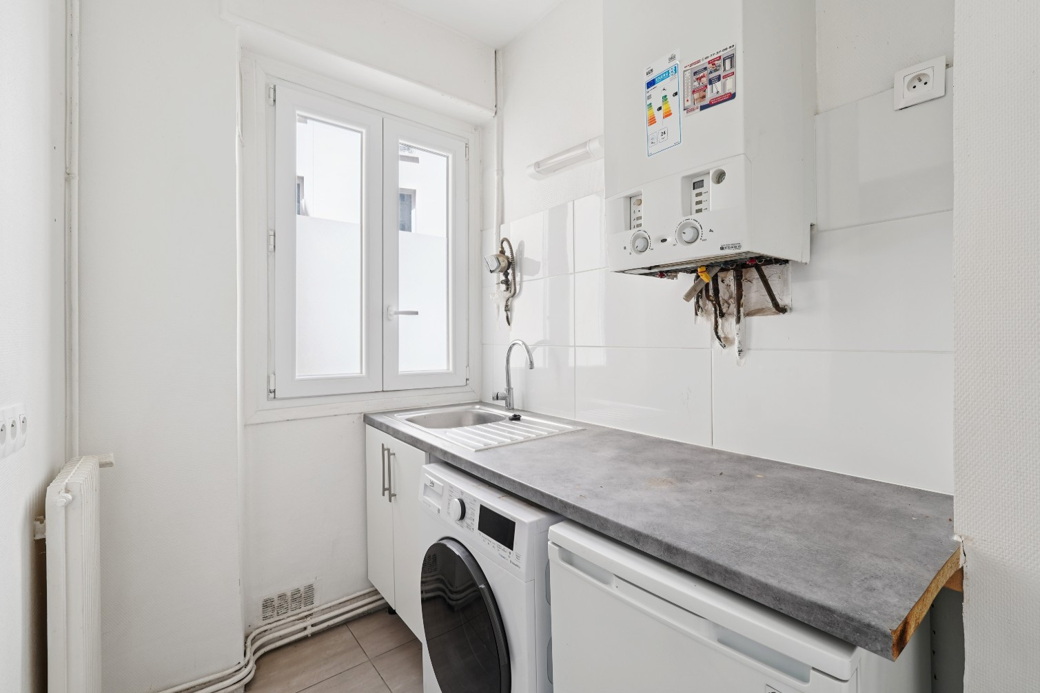 
                                                Vente
                                                 Appartement 2 pièces - Paris 18e