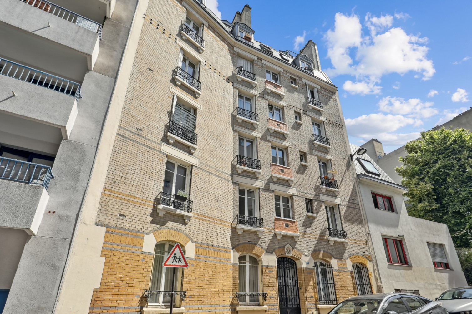 Vente
                                                 Appartement 2 pièces - Paris 20e