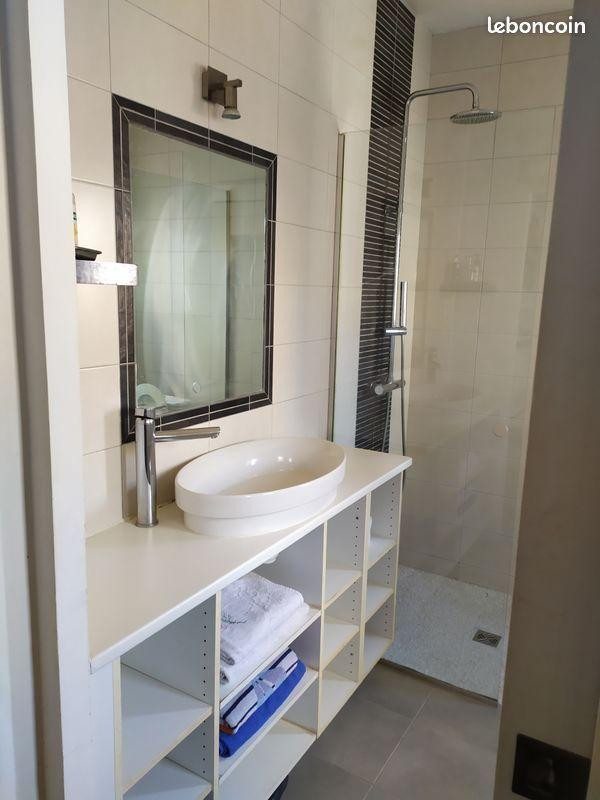 
                                                Location
                                                 Appartement 2 pièces Paris 20è