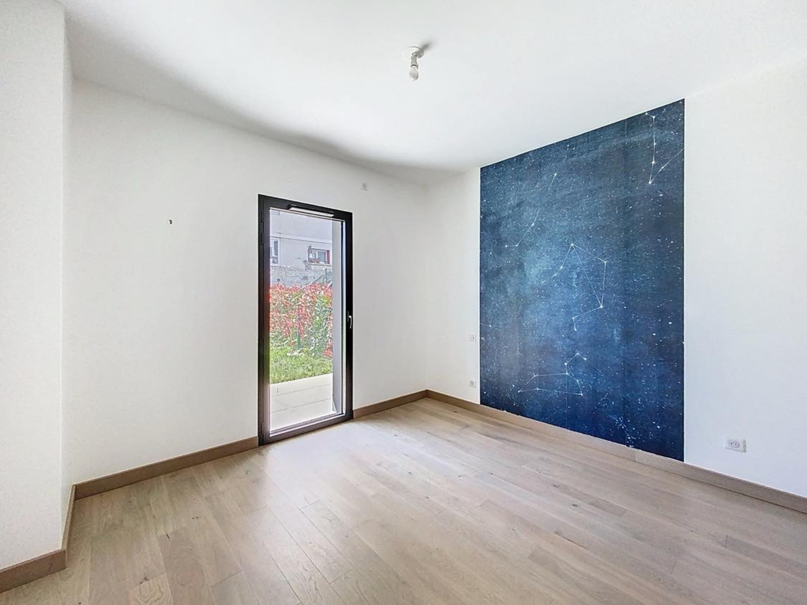 
                                                Vente
                                                 Appartement, 2 pièces Pommaries