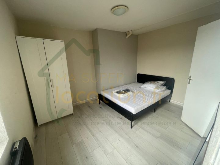 
                                                Location
                                                 Appartement 2 pièces proche IUT