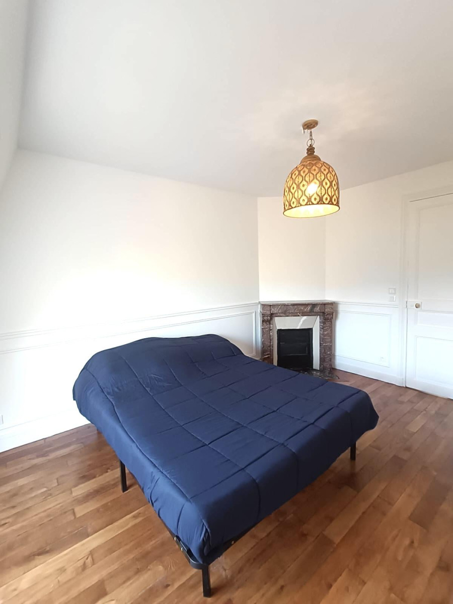 
                                                Location
                                                 Appartement 2 pièces quartier Denfert-Rochereau