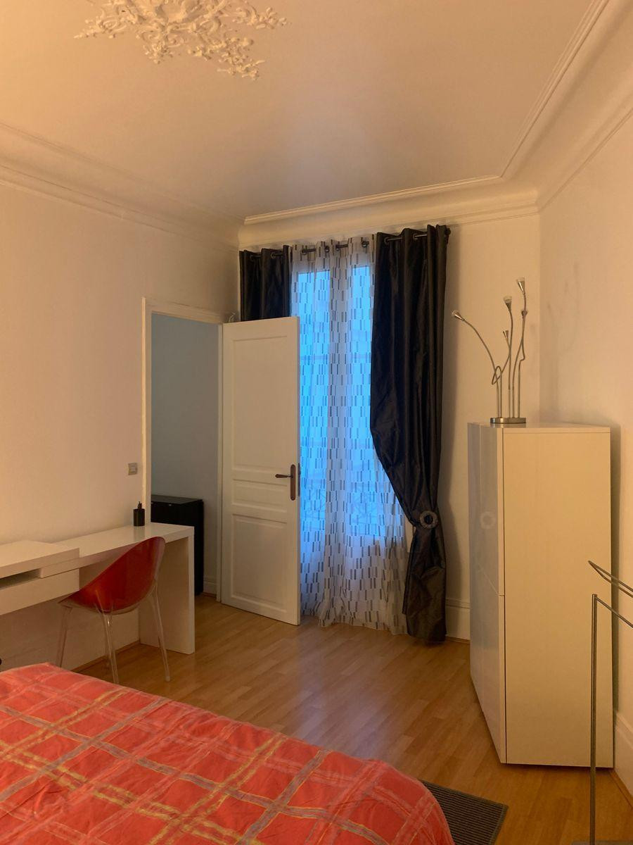 
                                                Location
                                                 Appartement 2 pièces refait à neuf Paris 16