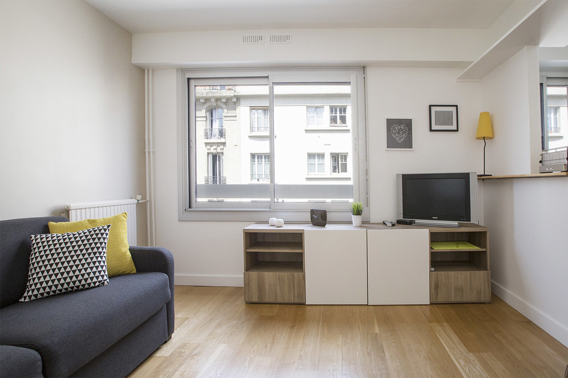 
                                                Location
                                                 Appartement 2 pièces rénové à Paris 6