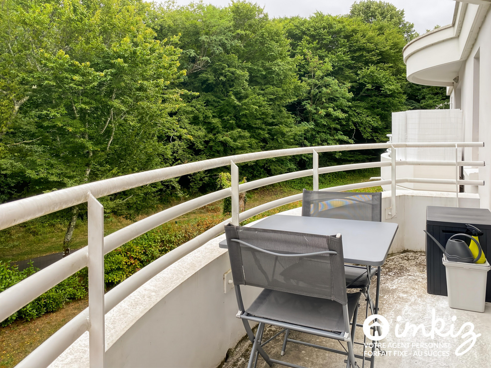 
                                                Vente
                                                 Appartement 2 pièces, résidence calme avec piscine
