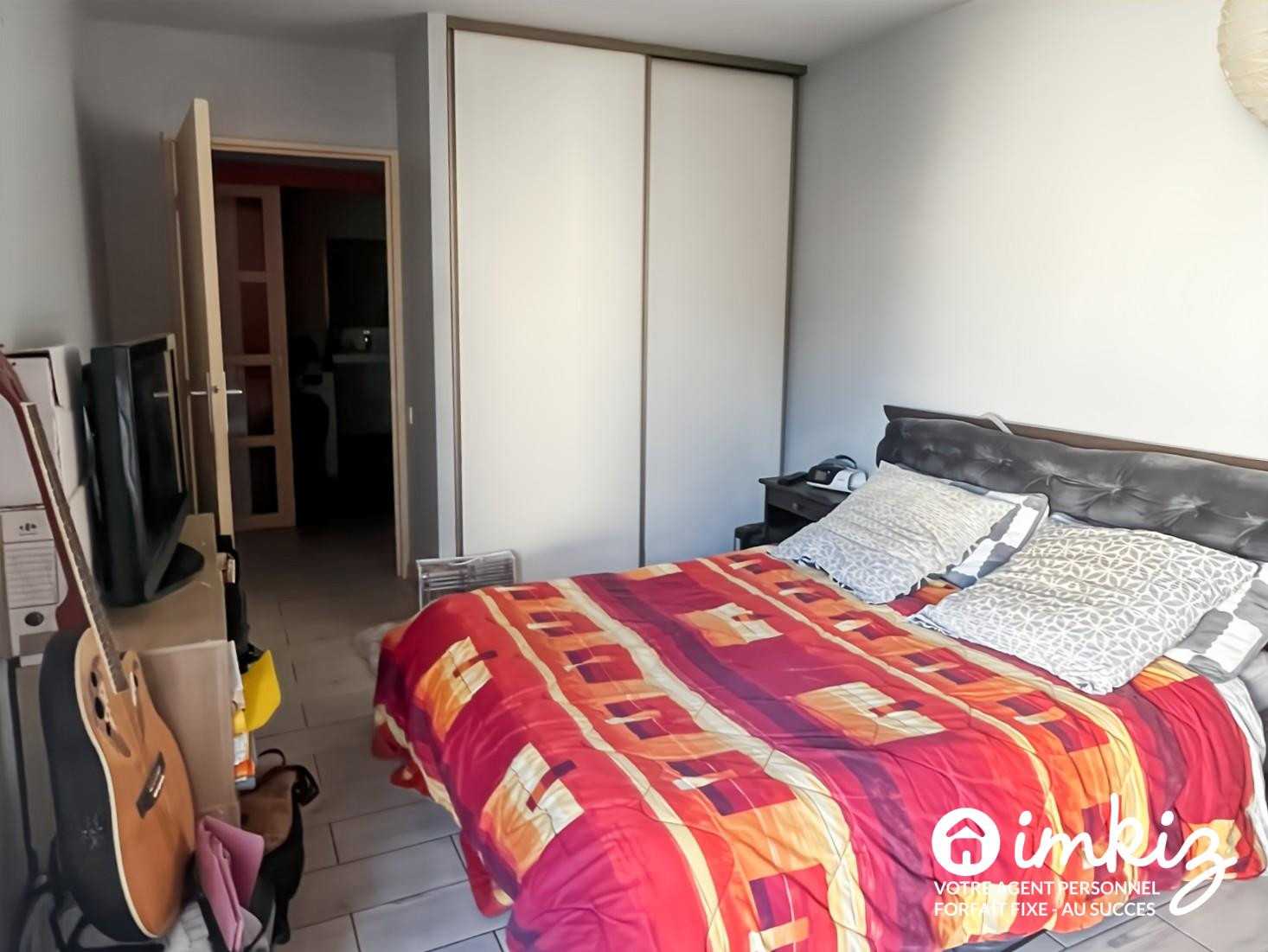 
                                                Vente
                                                 Appartement 2 pièces, resserre et garage sous-sol