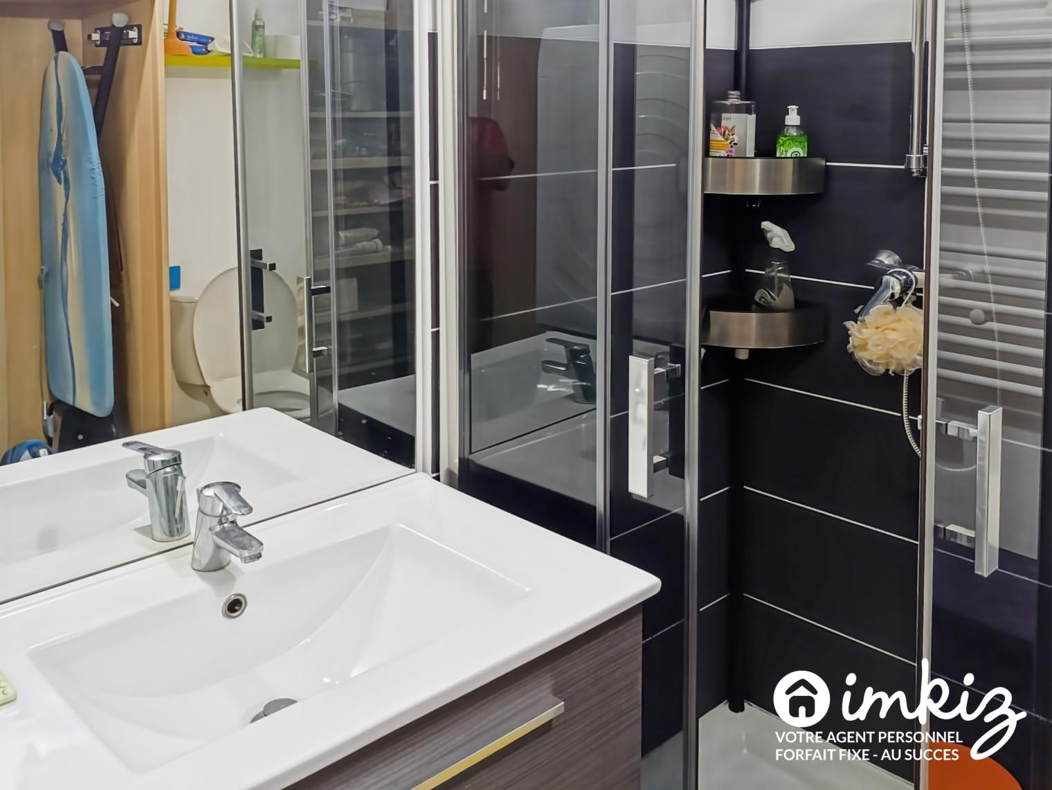 
                                                Vente
                                                 Appartement 2 pièces situé à St Antoine