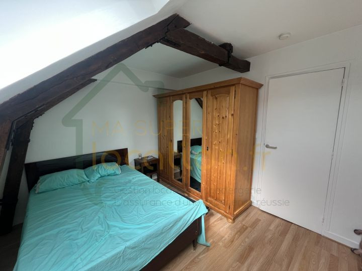 
                                                Location
                                                 Appartement 2 pièces situé en centre ville à SAINT-QUENTIN
