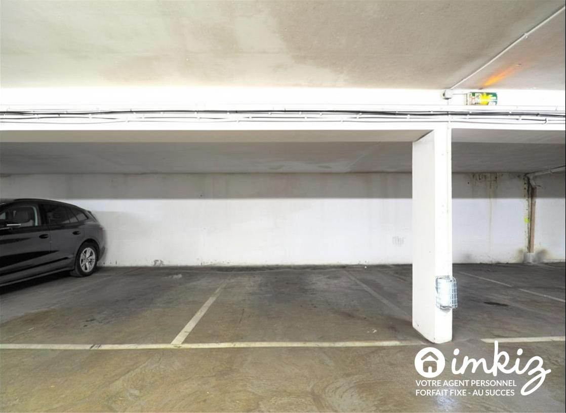 
                                                Vente
                                                 Appartement 2 pièces,  terrasse et parking