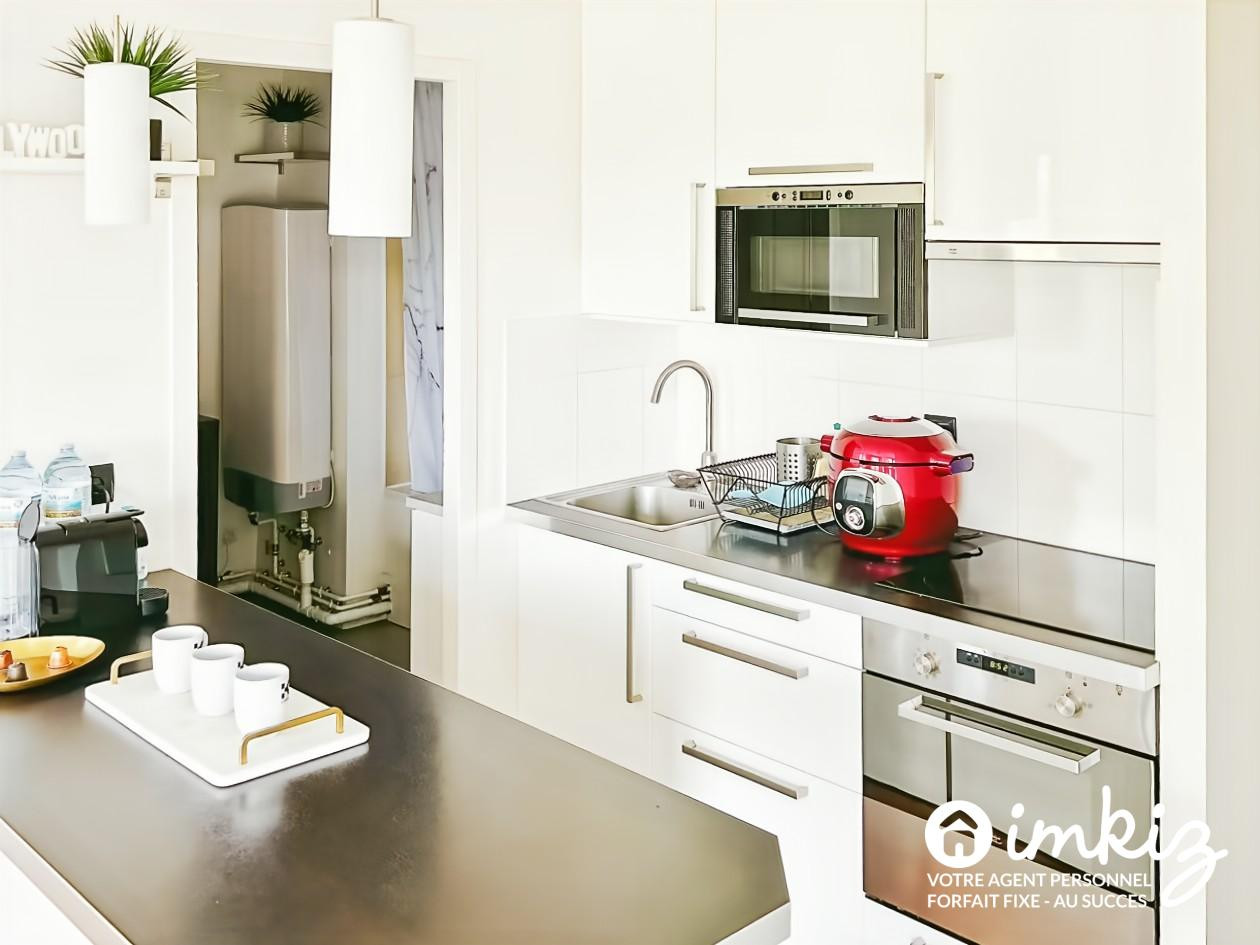 
                                                Vente
                                                 Appartement 2 pièces - vue panoramique