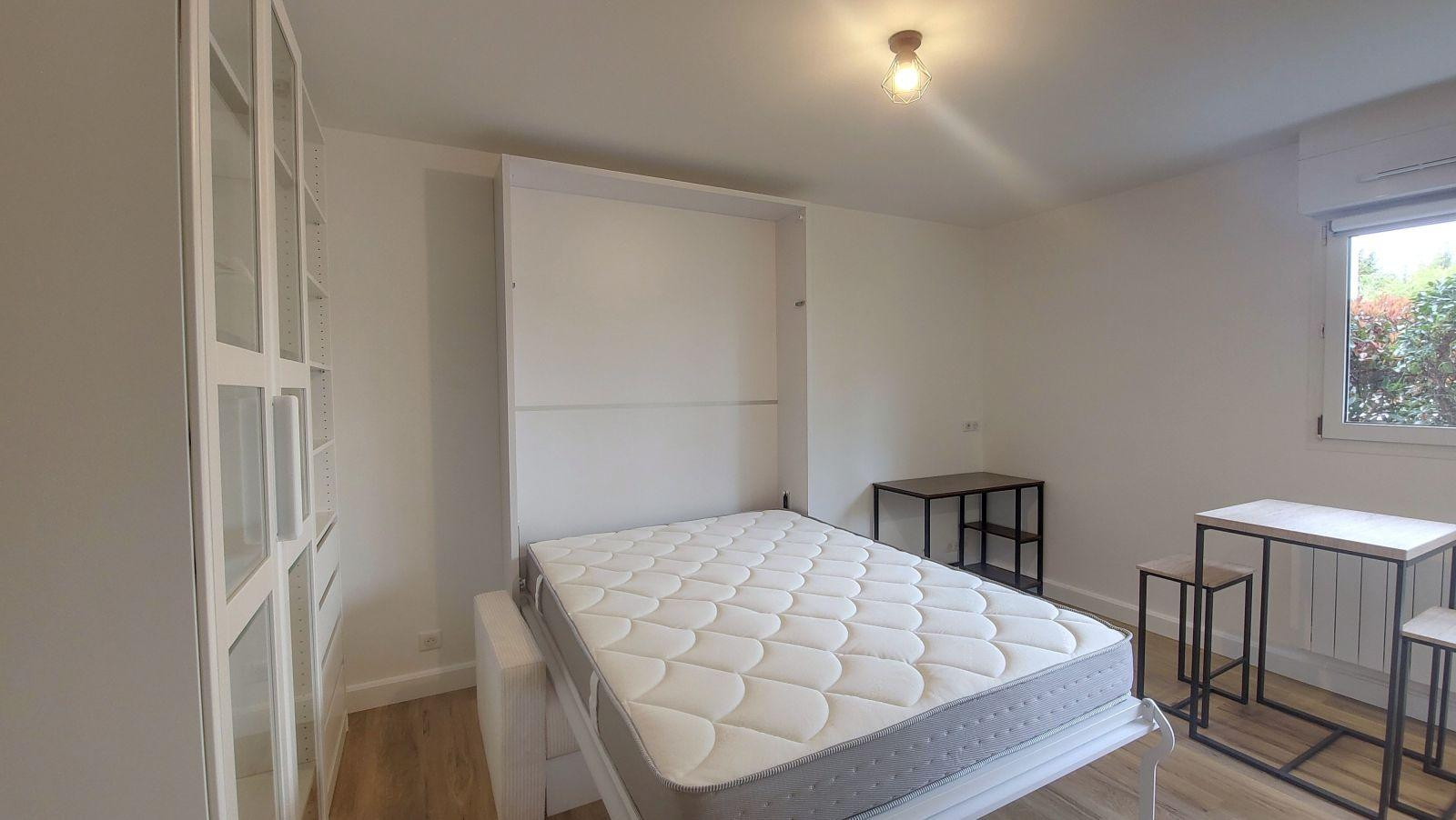 
                                                Location
                                                 Appartement 22 m2 avec place de parking