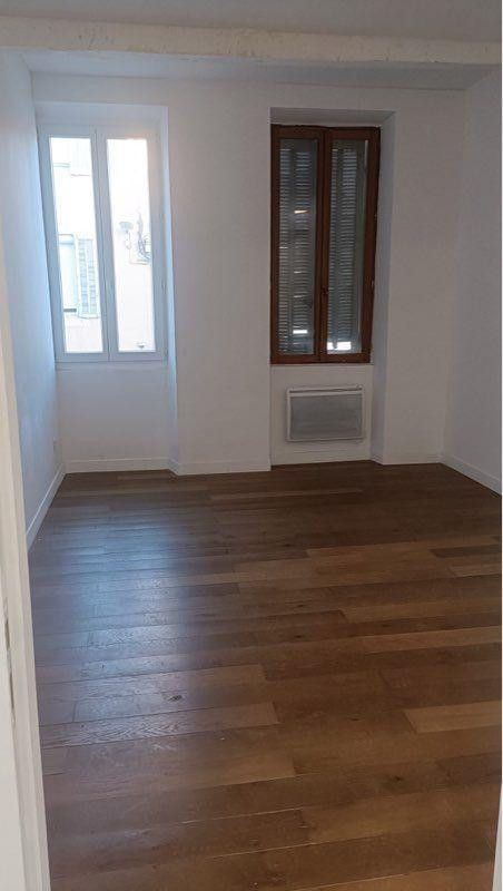 
                                                Location
                                                 Appartement, 23m², 550€ - Marseille