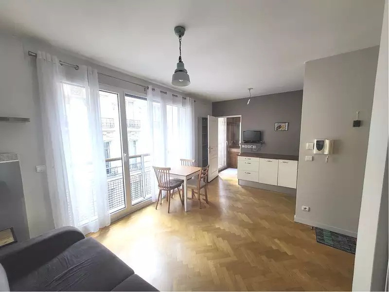
                                                Location
                                                 appartement 25 m² 1 pièce meublé
