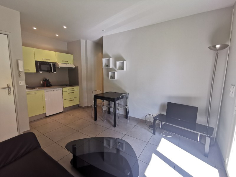 
                                                Location
                                                 appartement 26,49 m² - 2 pièces - 1 chambre