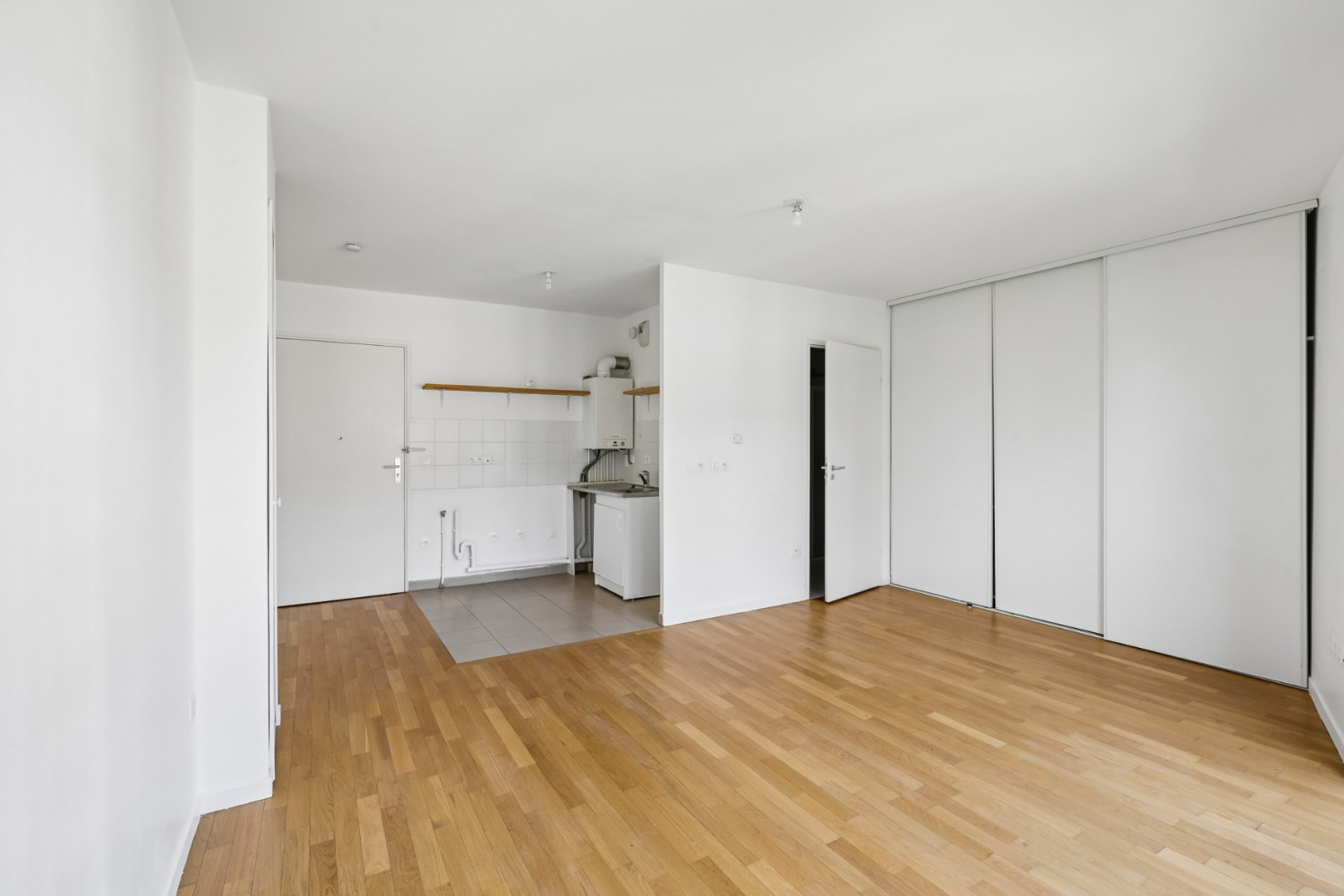 
                                                Vente
                                                 Appartement 27 m² - Montreuil